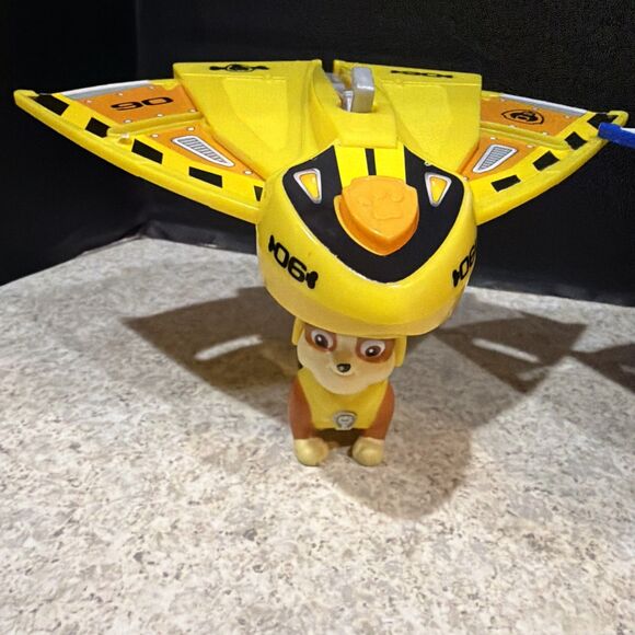 Paw Patrol Ultimate Rescue Chase & Rubble Hang Gliders - Picture 2 of 5